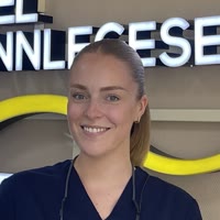 Kari Nyland, tannlege